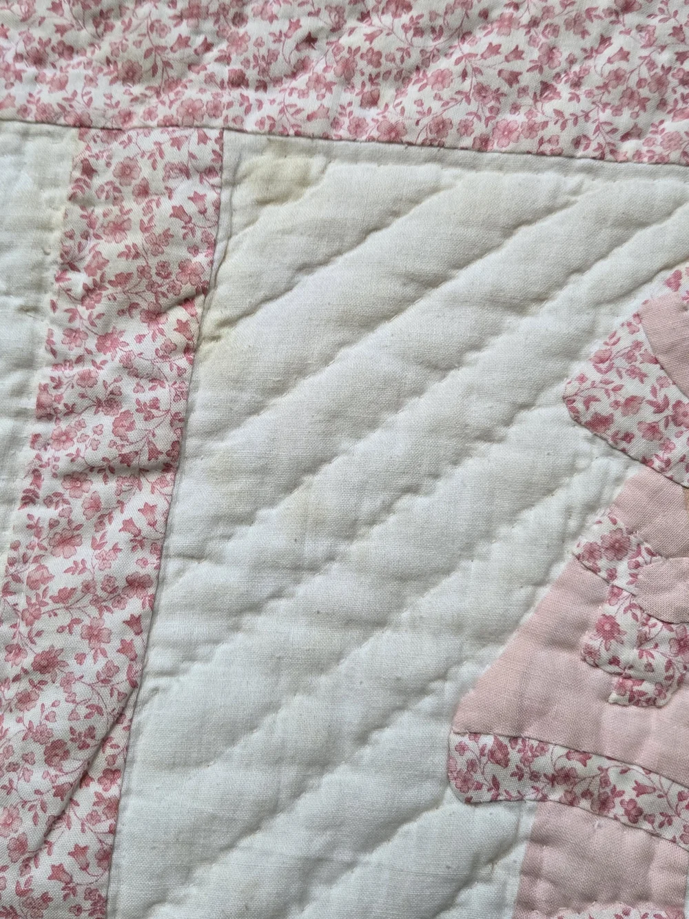 Vintage Handmade Sunbonnet Sue Patchwork Quilt